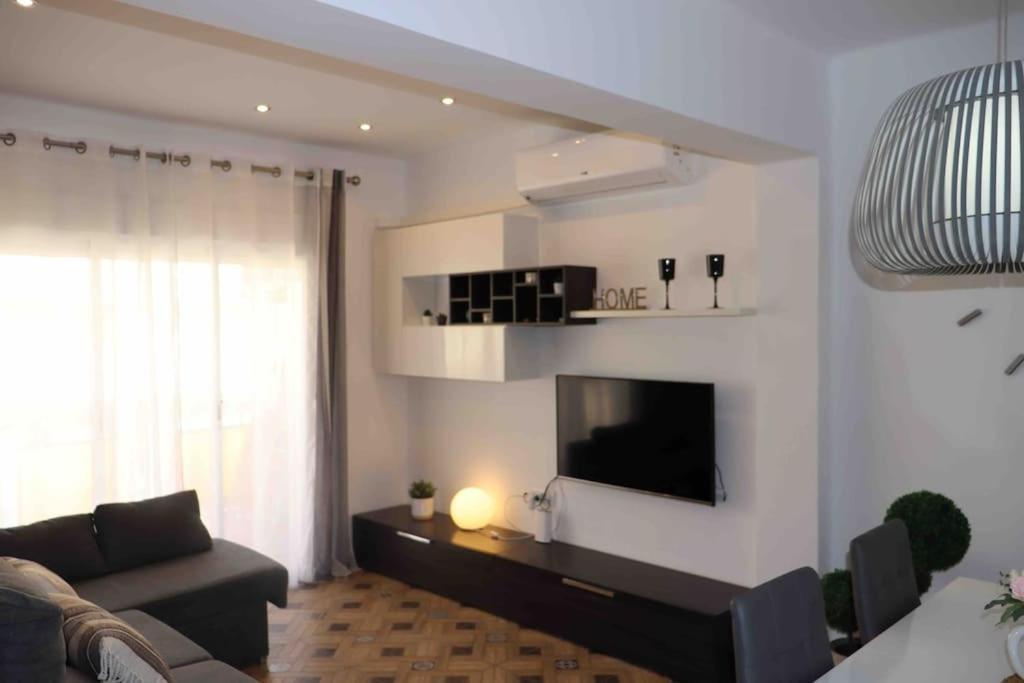 Precioso Apartamento Con Vistas Al Mar. Piscina. Валенсия Екстериор снимка