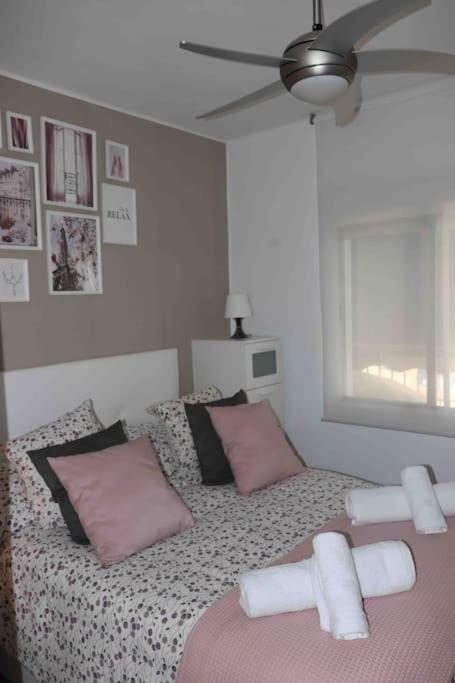 Precioso Apartamento Con Vistas Al Mar. Piscina. Валенсия Екстериор снимка